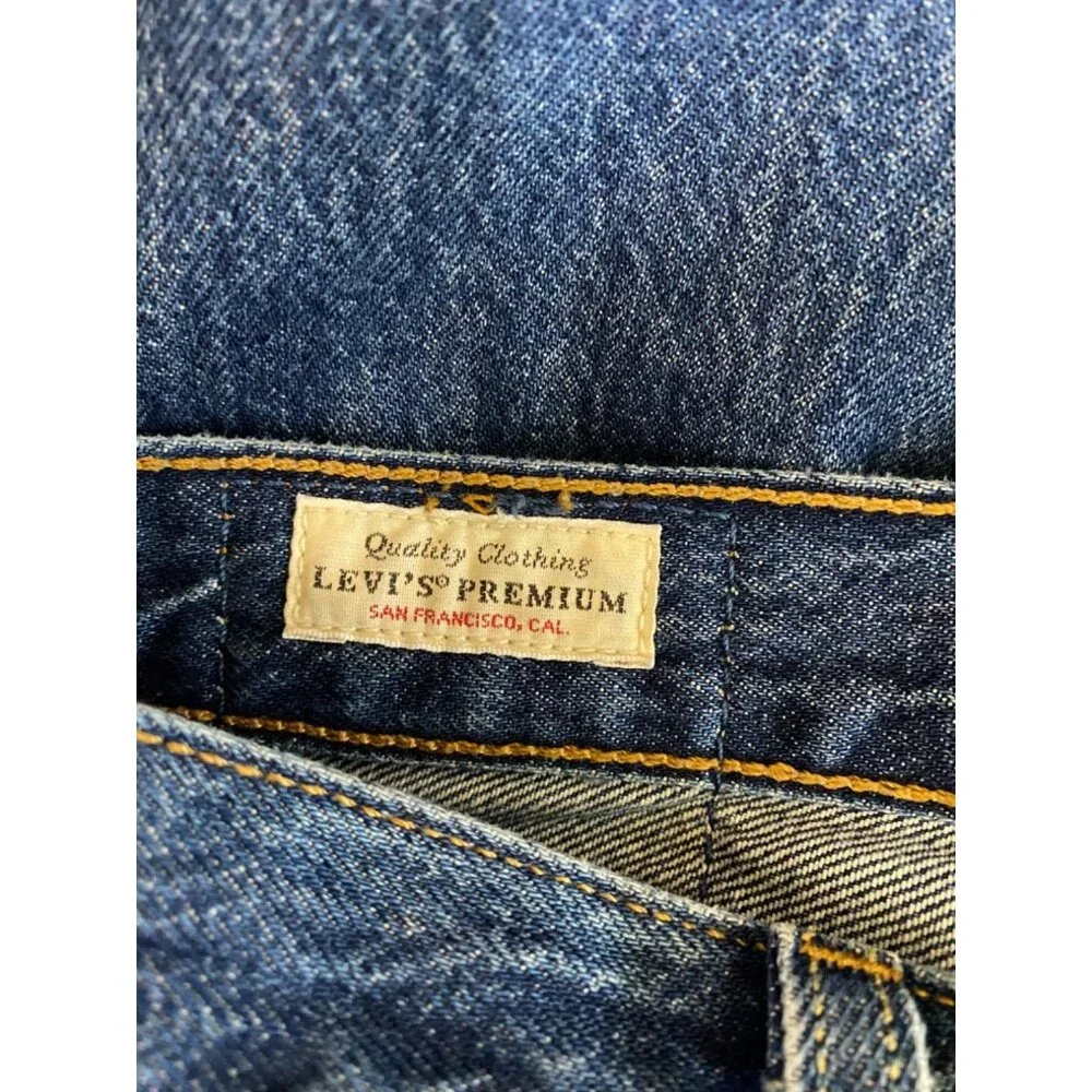 Levi's Size 25x32 501 Straight Leg Jean Market Sixth Street Wash GUC - Picture 8 of 11